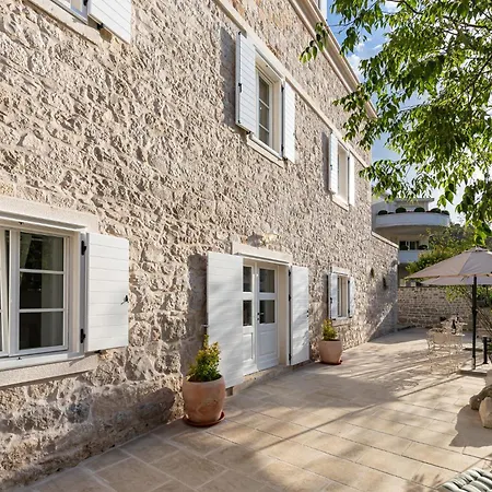 Grand Stone Casa Ciccarelli By Irundo * Pucisca