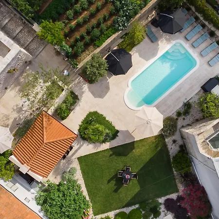 Grand Stone Casa Ciccarelli By Irundo Casa vacanze Pucisca