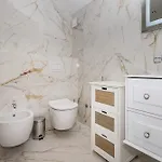 Grand Stone Casa Ciccarelli By Irundo