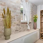 Grand Stone Casa Ciccarelli By Irundo Casa vacanze