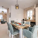Grand Stone Casa Ciccarelli By Irundo