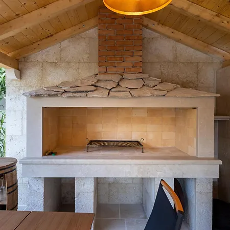 بيت للعطل Grand Stone Casa Ciccarelli By Irundo