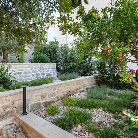 بيت للعطل Grand Stone Casa Ciccarelli By Irundo *