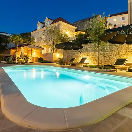 Grand Stone Casa Ciccarelli By Irundo Tatil Evi *