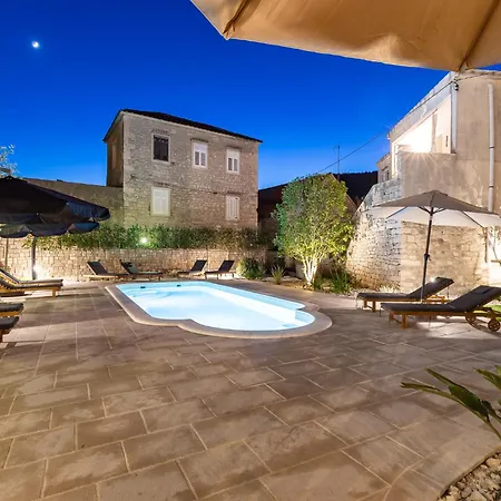 بيت للعطل Grand Stone Casa Ciccarelli By Irundo *